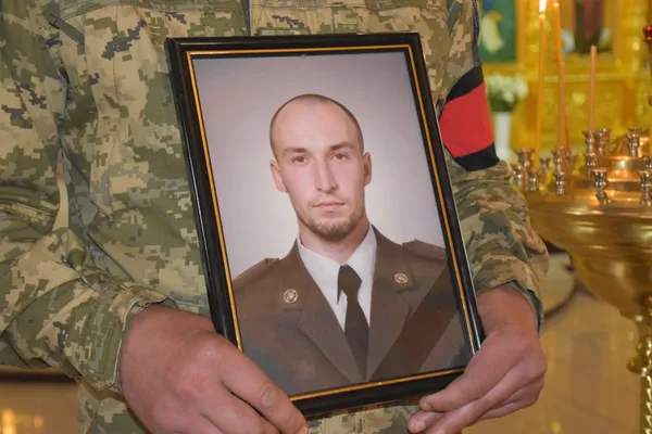 У Луцьку в один день попрощалися з двома полеглими Героями – Іваном Остапчуком та Максимом Мачулою (фото)