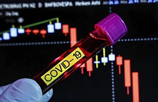 Опублікували прогноз захворюваності українців на COVID-19 (інфографіка)