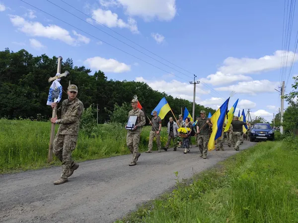 На Волині провели в останню дорогу полеглого воїна Вадима Ніколайчука (фото)