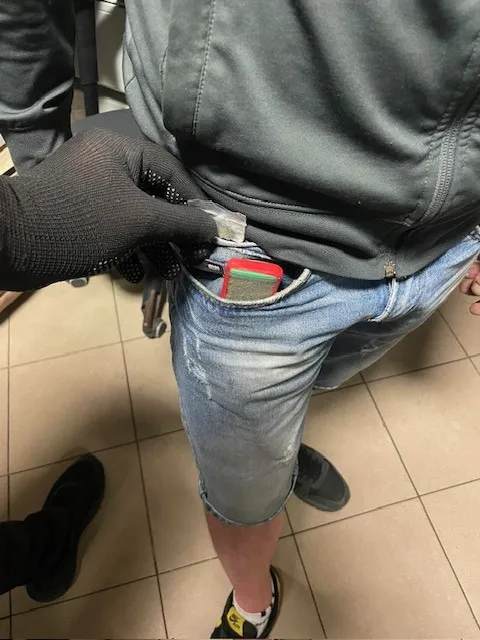 В «Устилузі» у волинянина знайшли майже 45 грамів канабіса (фото)