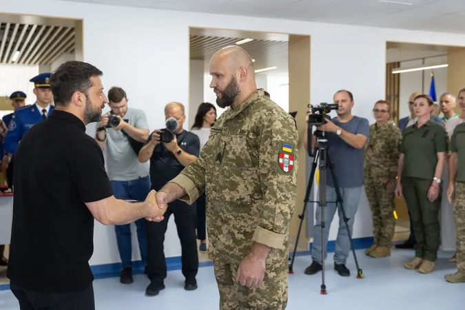 Зеленський вручив ордени трьом медикам волинської бригади (фото)