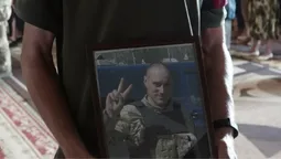 У Володимирі попрощалися із загиблим сержантом Русланом Кулешею (фото)