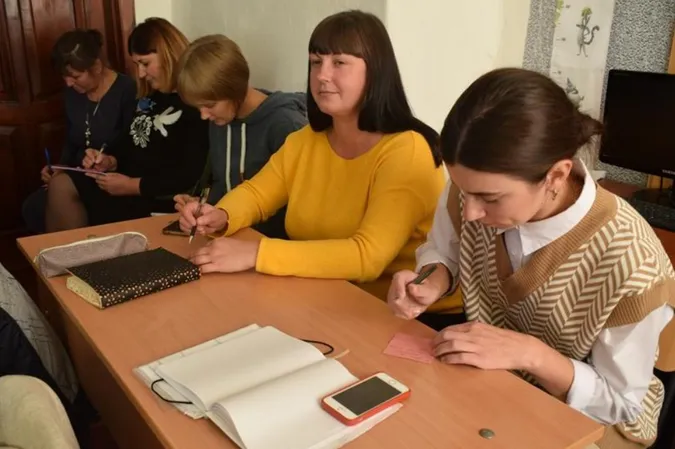 На Любешівщині напрацьовують важливий для розвитку освіти документ (фото)