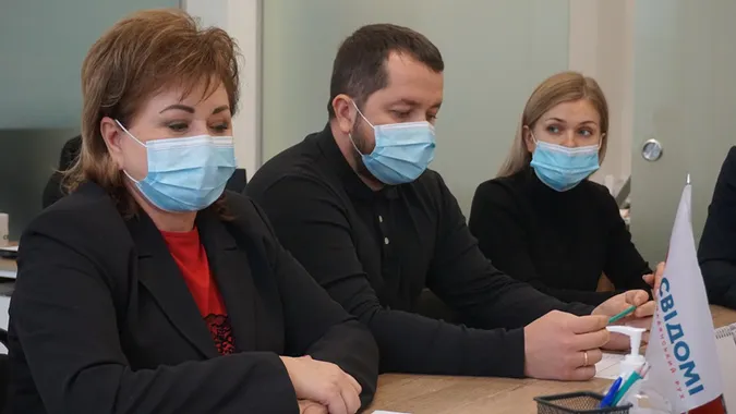 Ще не пік: зростання захворюванності на коронавірус на Волині очікують протягом двох наступних тижнів