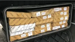 Українець хотів незаконно провезти через волинську митницю товару на півтори сотні тисяч (фото)