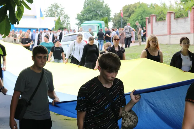 На Волині віддали останню шану Захиснику України Павлу Шамрилу (фото)