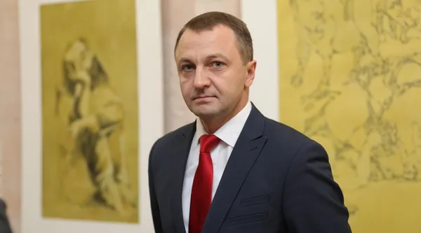 На перервах у школах учні та вчителі теж мають говорити українською, – омбудсмен