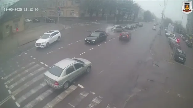 У Луцьку на повороті «опель» протаранив «ауді» (відео)