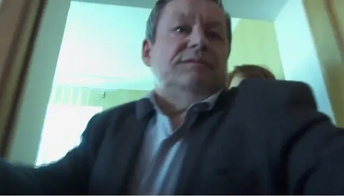 Рівненський суддя із криками випхав знімальну групу з Луцька з кабінету (відео)