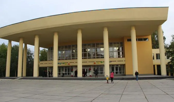 Палацу учнівської молоді в Луцьку повернули приміщення, яке здавали незаконно