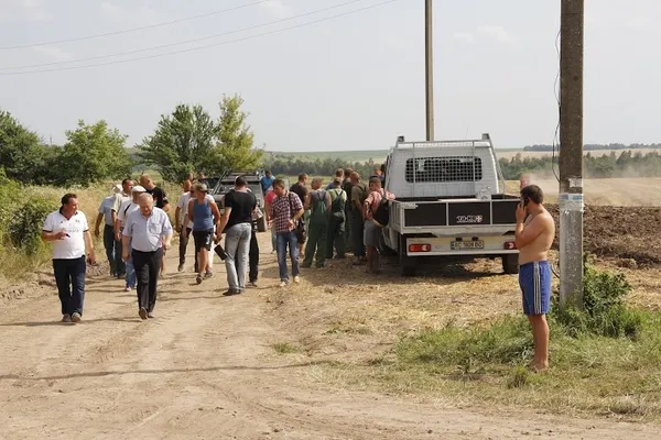 Землі волинського агрохолдингу захоплюють рейдери? (фото, відео)