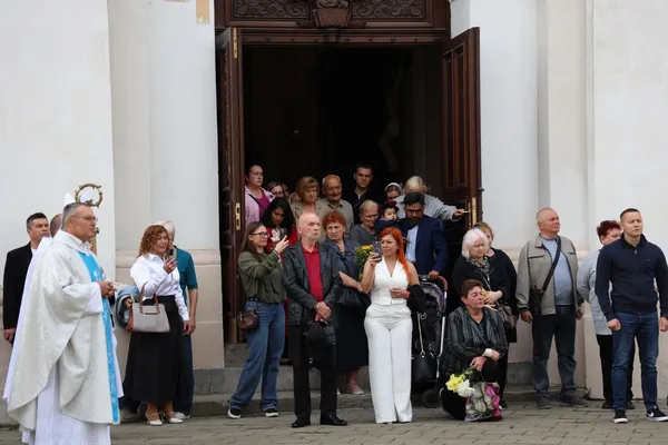Приїхав з іншого кінця світу, аби стати солдатом: у Луцьку попрощалися з добровольцем із Колумбії (фото, відео)