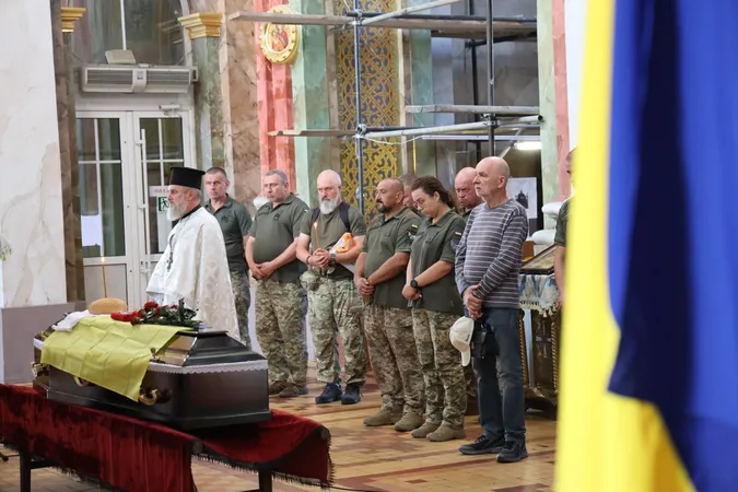 У Луцьку попрощалися з загиблим на Донеччині воїном Володимиром Клименком