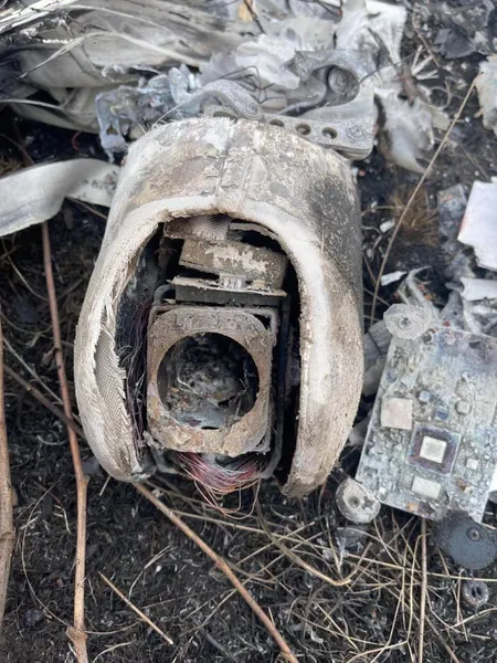 На Донеччині українські прикордонники збили безпілотник з автоматів (фото)
