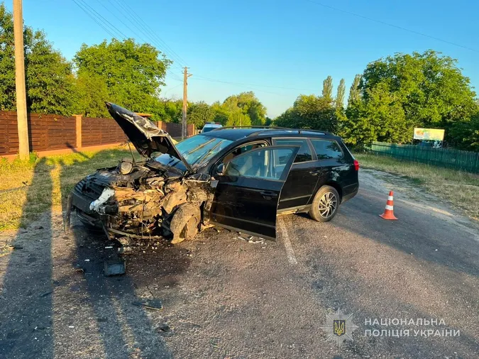 На Волині – жахлива смертельна аварія: двоє загиблих, шестеро людей у лікарні (фото)