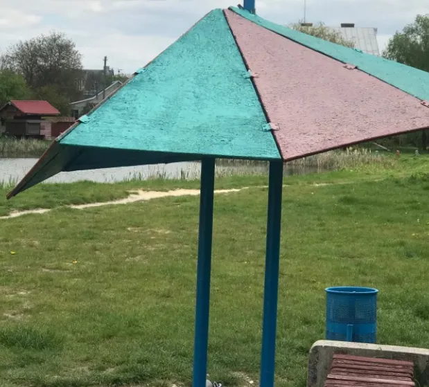 У Луцьку просять навести лад на пляжі на Теремнівських ставках (фото)