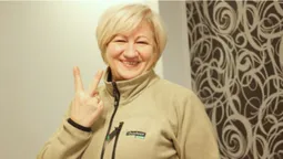 Люди, які роблять нашу перемогу: луцька перукарка Галина готує вареники на передову