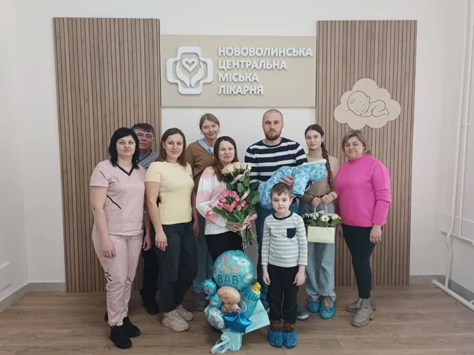 Більше хлопчиків, ніж дівчаток: скільки дітей народилося у Нововолинську в лютому (фото)