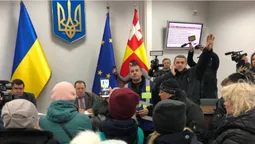 Міськрада захищає інтереси лучан, – Пустовіт відповів підприємцям зі Старого ринку (фото, оновлено)