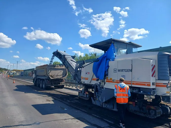 На волинському пункті пропуску «Ягодин» розпочали ремонт мосту (фото)