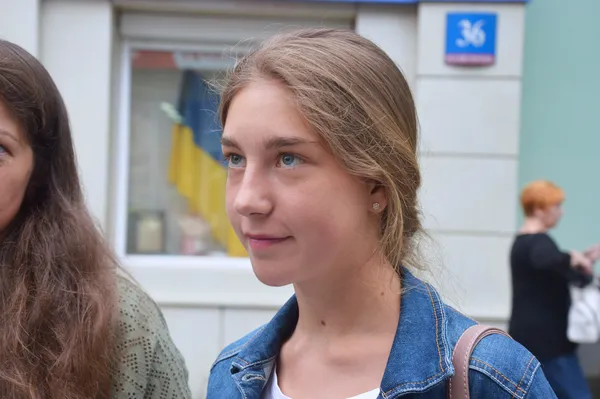 Пересувні цирки без тварин: думка лучан