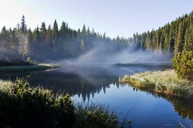 В Україні є таємниче озеро, яке не має дна (фото)