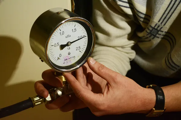 Розбавляють чи ні: який газ насправді транспортують споживачам на Волині (фоторепортаж)