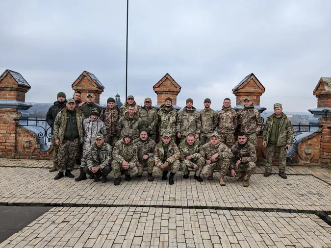 Як оборонці Бахмута відновлювали сили у Луцьку (фото)