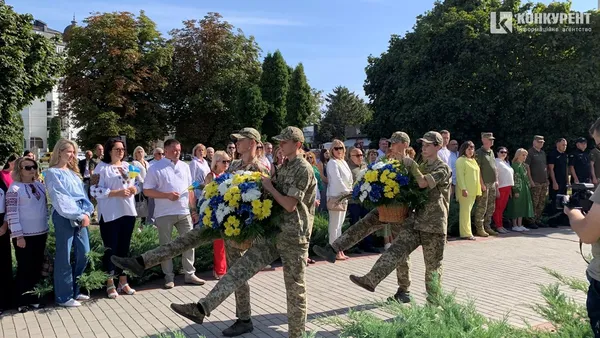 День Прапора: як у Луцьку підіймали найбільший стяг області