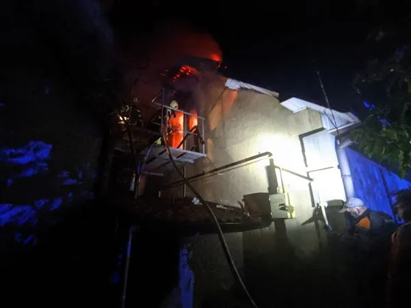 Пожежа у Струмівці: повідомили, чому горів будинок (фото)