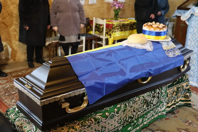 На Волині попрощались з Героєм Миколою Ясенюком (фото)