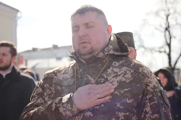 У Луцьку попрощалися із Героями, які загинули внаслідок авіаудару по аеродрому (фото)