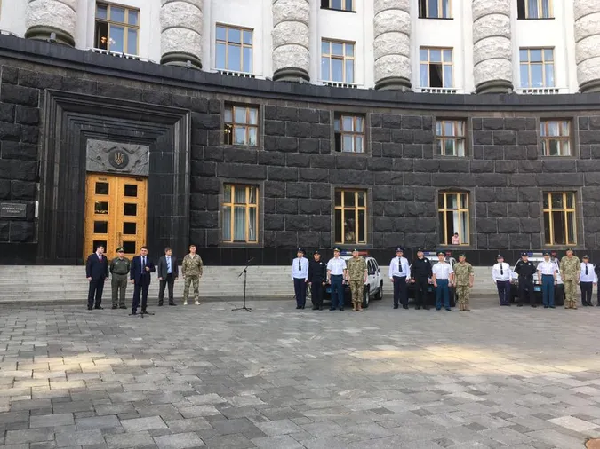 В Україні почала роботу митна сотня