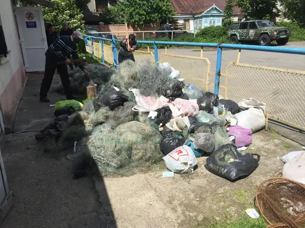 Волинський рибоохоронний патруль знищив 30 кілометрів сіток