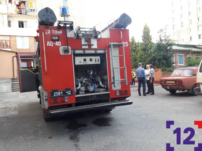 Через невимкнену плиту в багатоповерхівці Луцька сталася пожежа (фото)