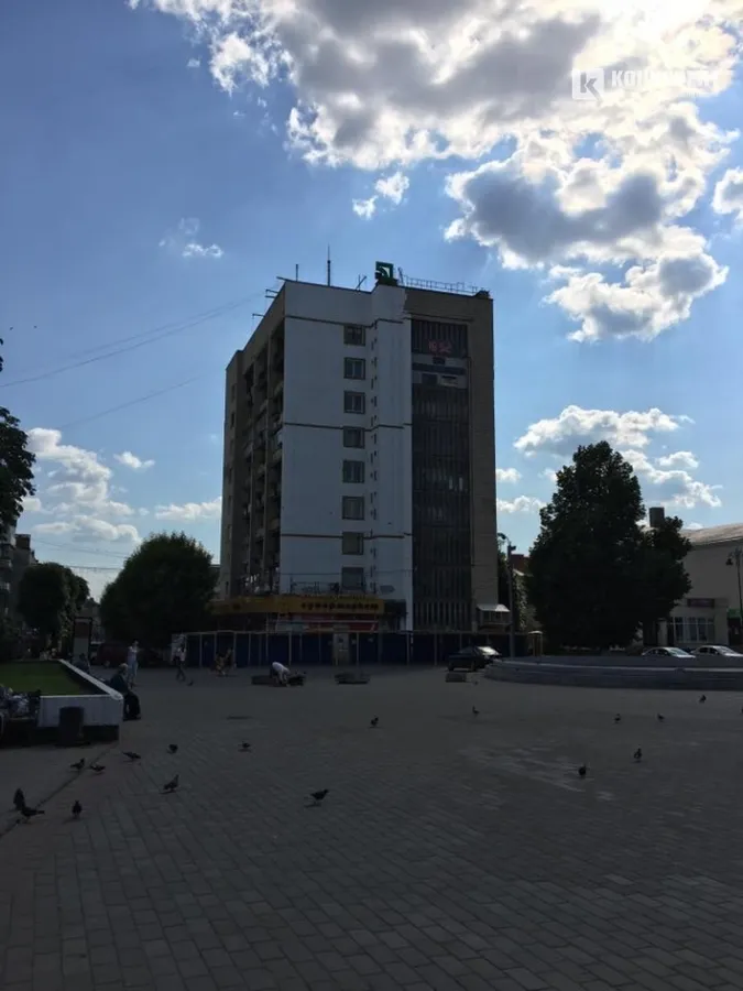 Луцький «бім-бом» оздоблять вітражем