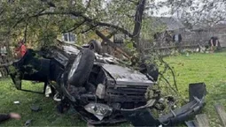 На Камінь-Каширщині п’яний водій Toyota перекинув авто: 18-річний пасажир – у реанімації