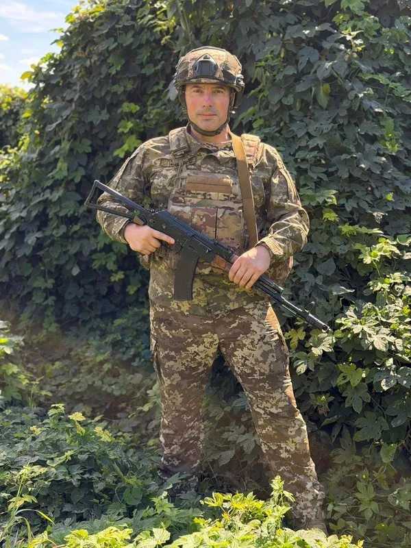 «Дантес» повернувся у військо після 20 років цивільного життя: історія прикордонника з Волині