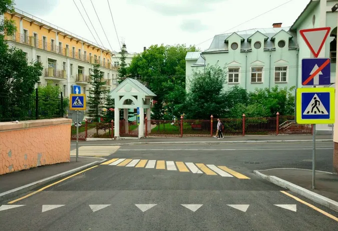 Лучани просять встановити обіцяні дорожні знаки