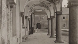 Унікальні фото Олики 1920-х років: показали рідкісний знімок найдавнішого костелу Волині