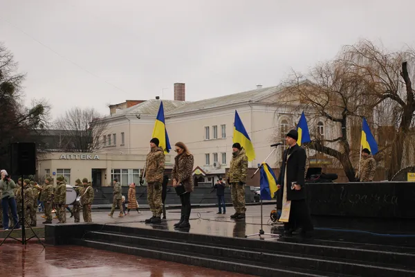 Тепер не просто формальність: як у Луцьку відзначали День Соборності (фото)