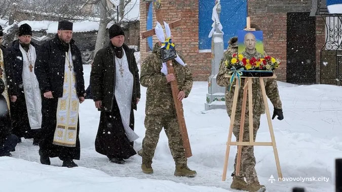 У Нововолинську прощалися з Героєм Ігорем Ковальчуком (фото)
