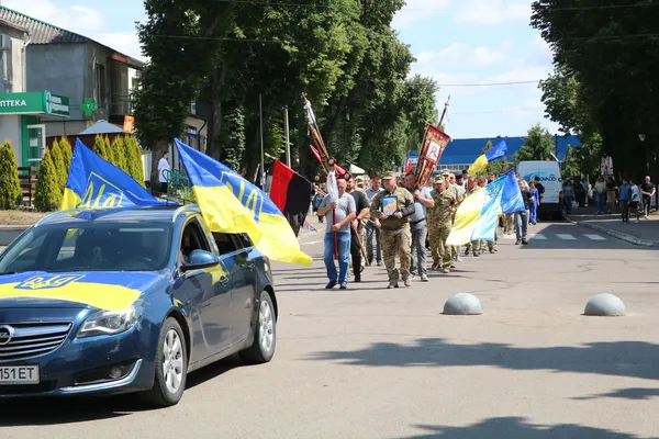 Загинув майже 2 роки тому: на Волині попрощалися з морпіхом Миколою Якубовичем (фото)