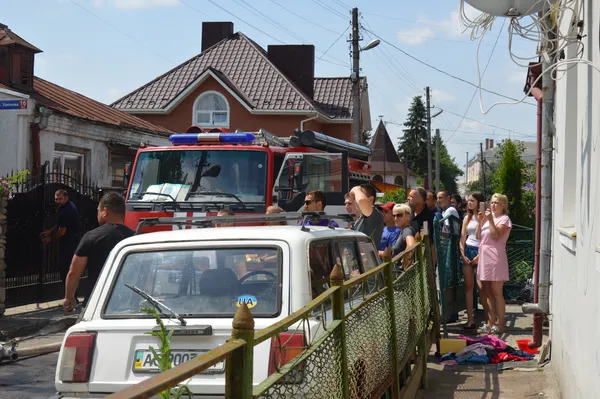 Біля Старого ринку горів житловий будинок (фото)