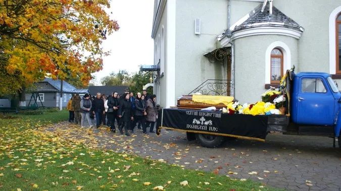 На Волині попрощались із Героєм Сергієм Катеринюком (фото)