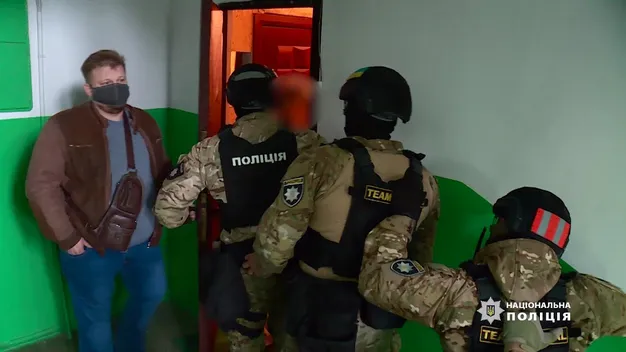 У Києві фотограф схиляв дітей до порносесій