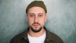  MONATIK показав, як відпочиває з синами в Діснейленді