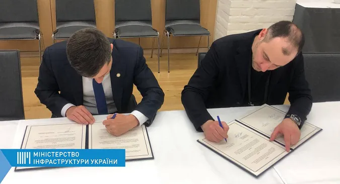 Україна та США підписали меморандум про співпрацю у транспортній сфері