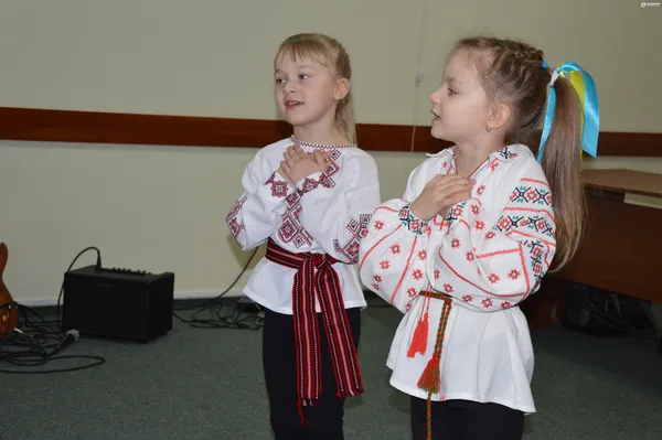 У Луцьку волонтери та солдати подякували бізнесменам-меценатам