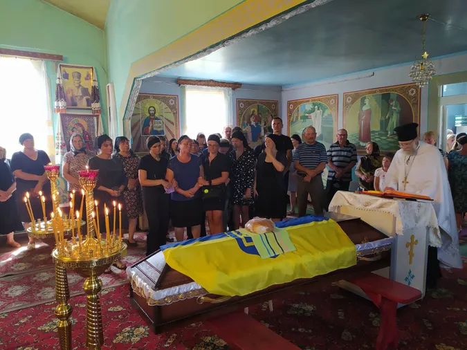 Старовижівщина попрощалась зі своїм героєм Ігорем Назаруком